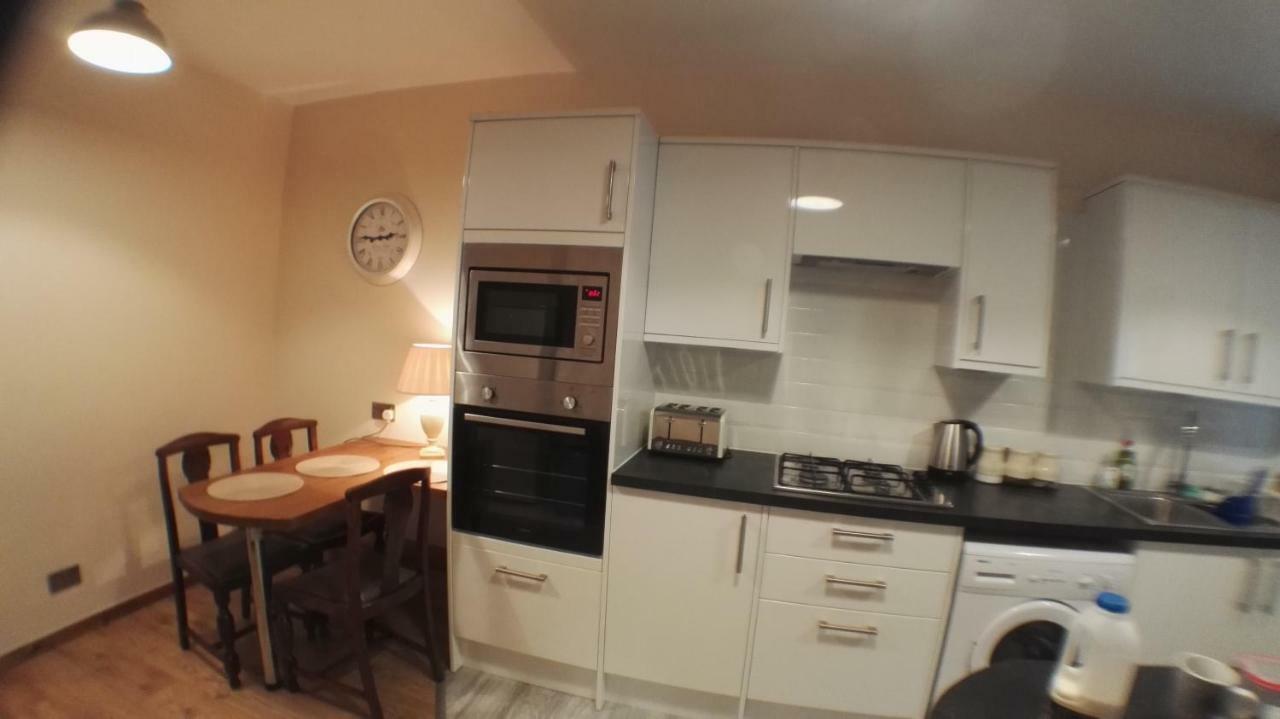 Large Garden Flat Near Marine Lake Weston-super-Mare Extérieur photo
