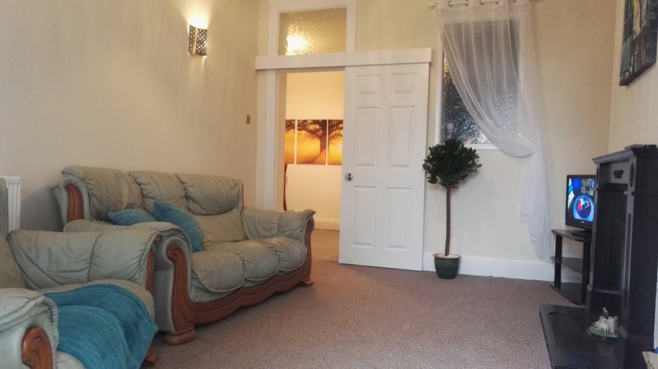 Large Garden Flat Near Marine Lake Weston-super-Mare Extérieur photo